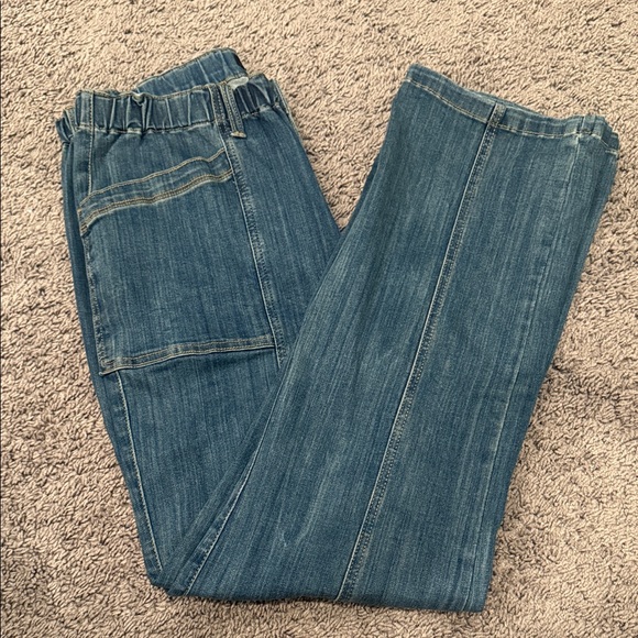 Judy Blue Medium Wash Blue Jeans - Picture 1 of 5